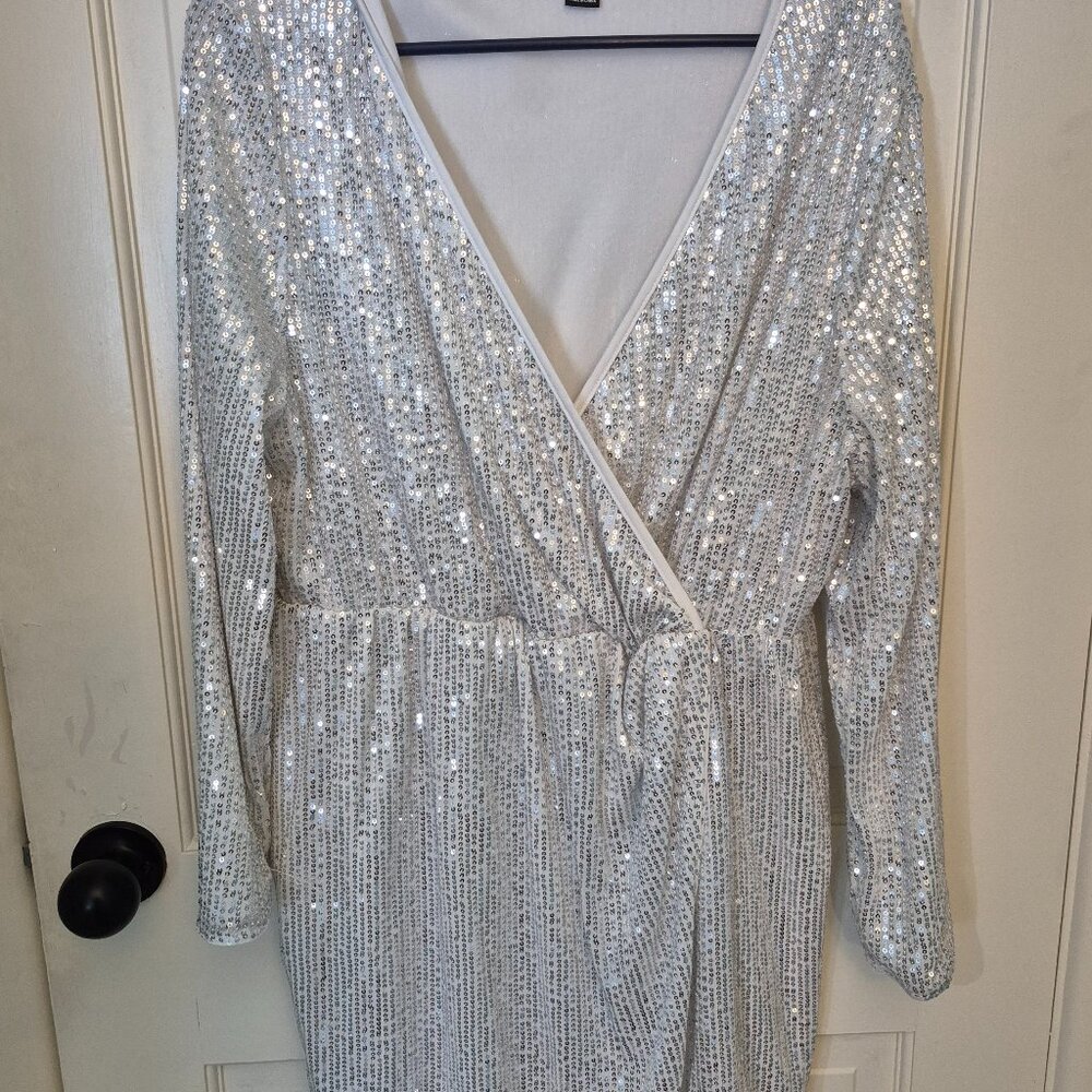 Sequins Silver Body Con Dress 1X Party NYE